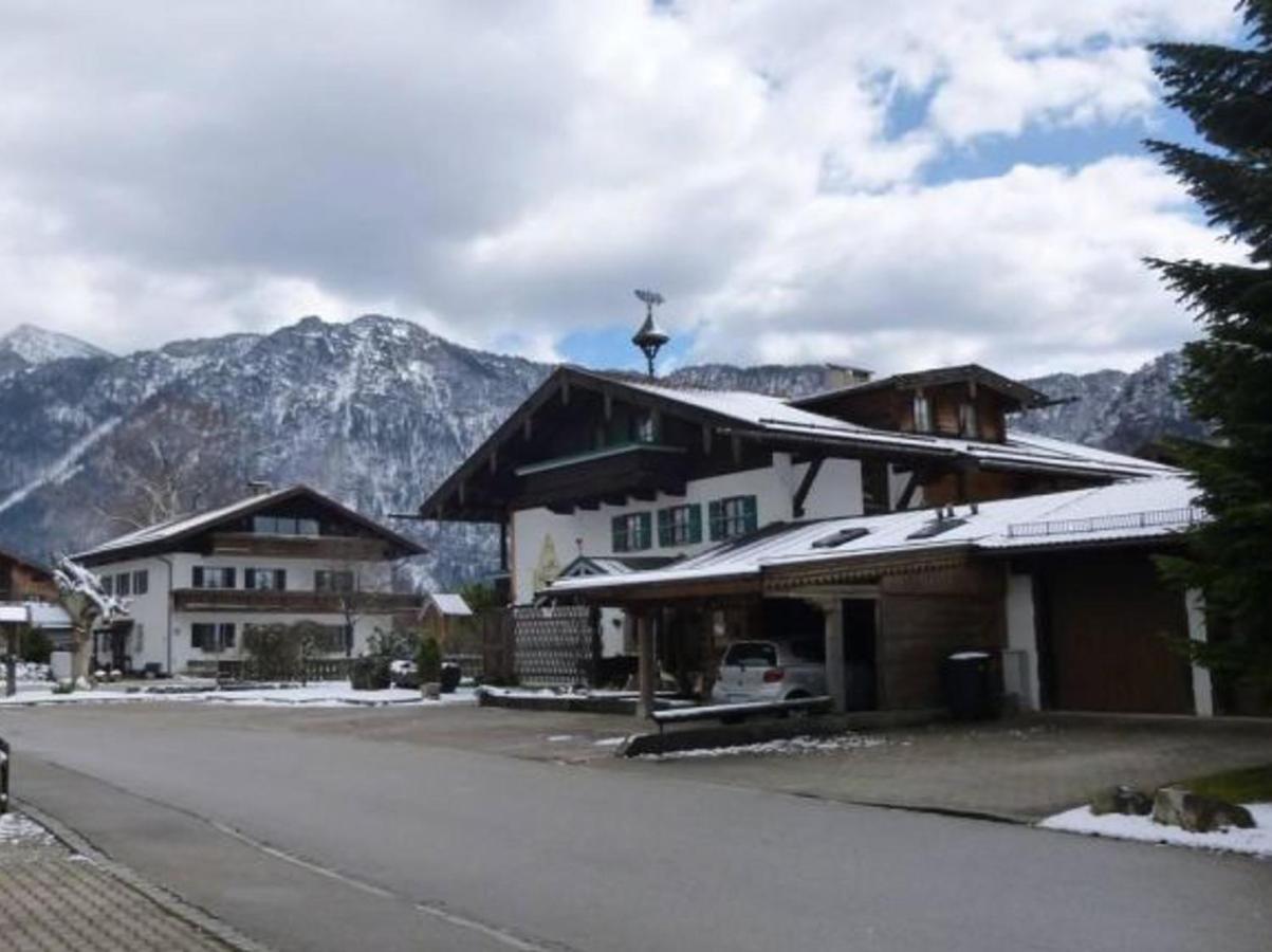 Ferienwohnungen Almbruennerl - Chiemgau Karte Инцел Екстериор снимка