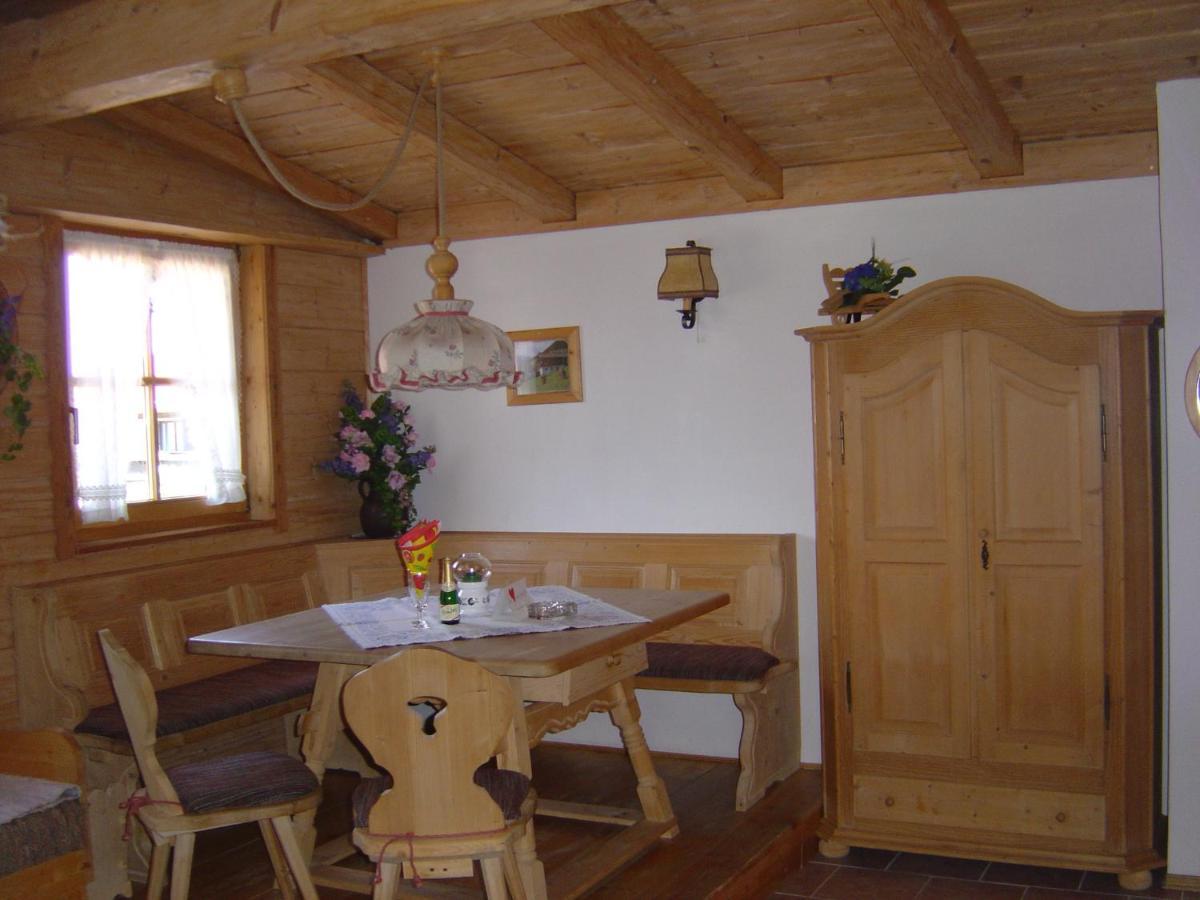 Ferienwohnungen Almbruennerl - Chiemgau Karte Инцел Екстериор снимка