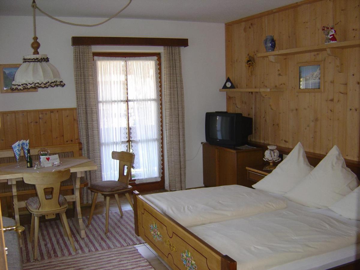 Ferienwohnungen Almbruennerl - Chiemgau Karte Инцел Екстериор снимка