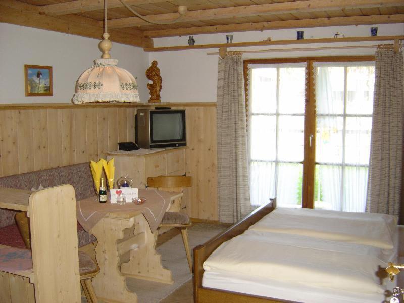 Ferienwohnungen Almbruennerl - Chiemgau Karte Инцел Екстериор снимка